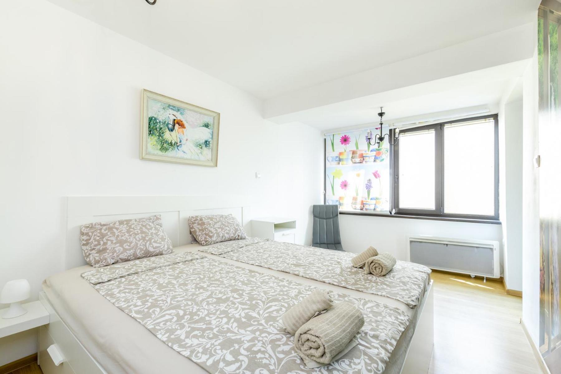 The White Apartment - Free Parking Sofie Exteriér fotografie
